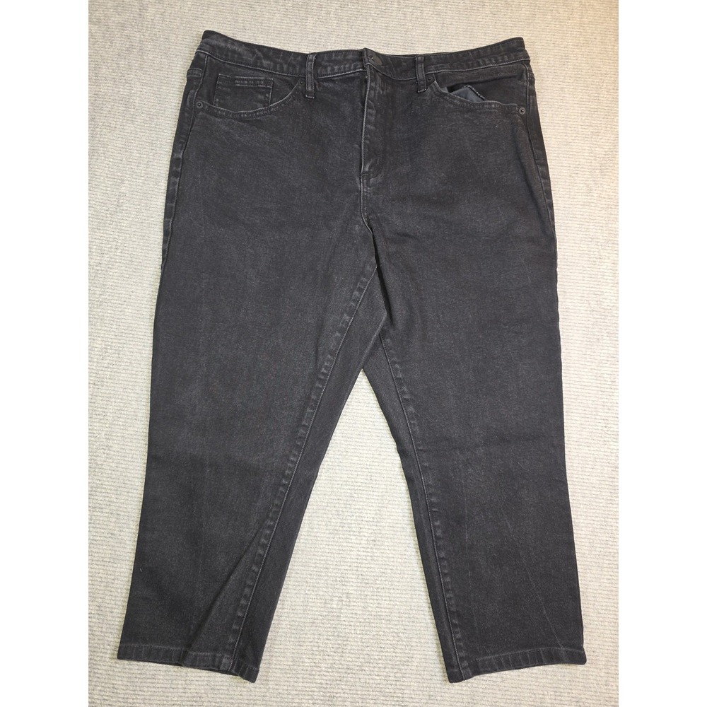 Universal Thread Women's High-Rise Slim Straight Jeans Black Size 18